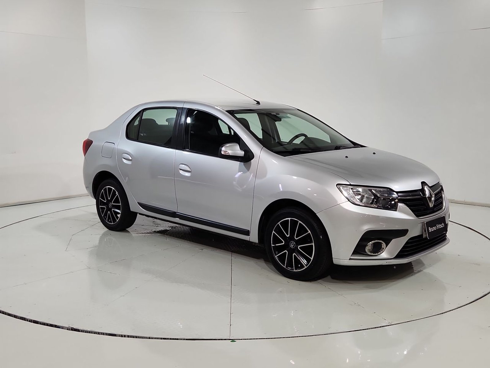 Renault SYMBOL 1.6 2018 - Imagen 15 de 20