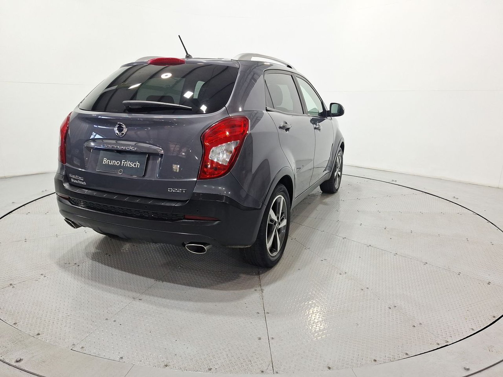 Ssangyong KORANDO 2.2 2019 - Imagen 8 de 20