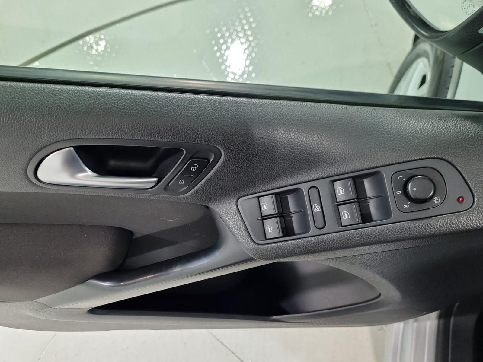 Volkswagen TIGUAN TSI 1.4 2015 - Imagen 20 de 20