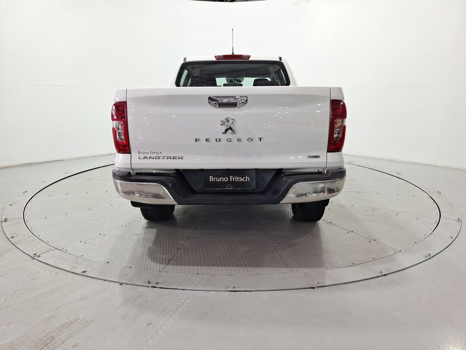 Peugeot LANDTREK BLUEHDI 4X4 2.2 AUT 2023 - Imagen 7 de 20