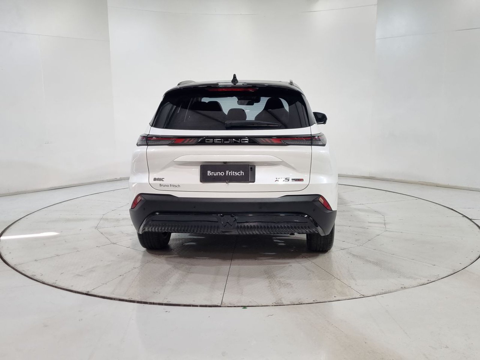 Baic X55 4X2 1.5 AUT 2024 - Imagen 9 de 20