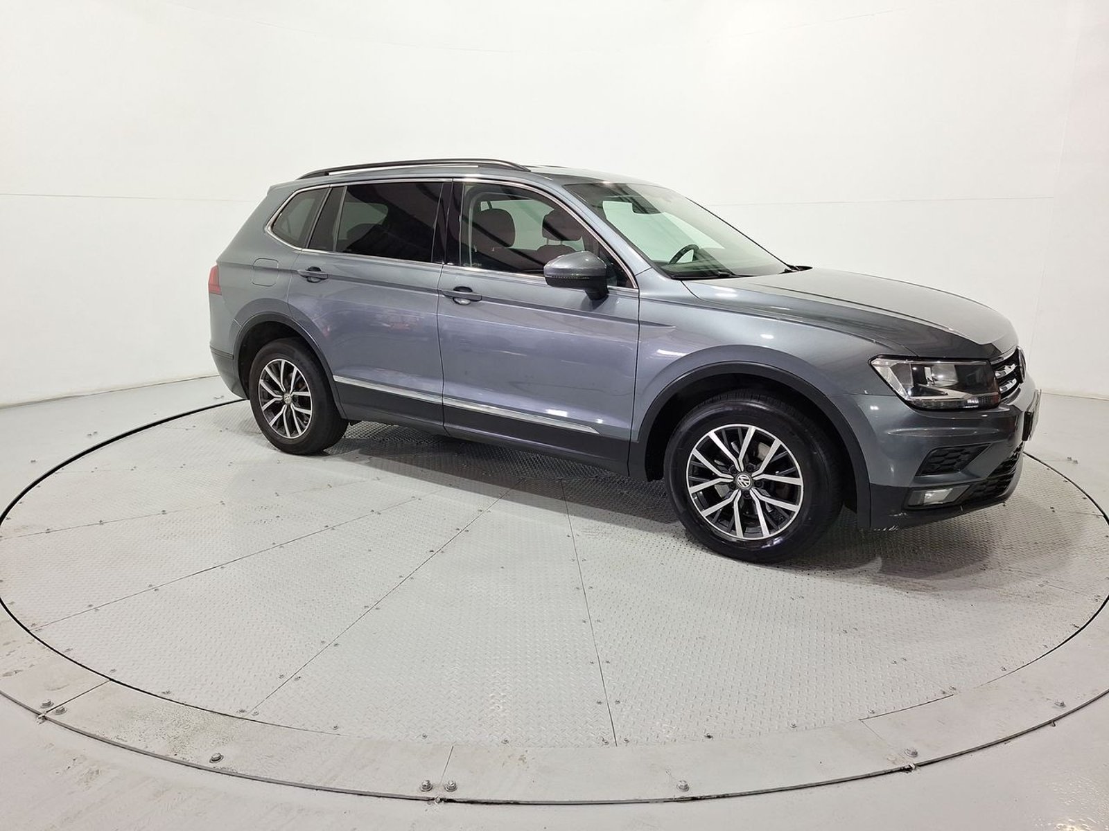 Volkswagen TIGUAN TSI 1.4 AUT 2019 - Imagen 11 de 20