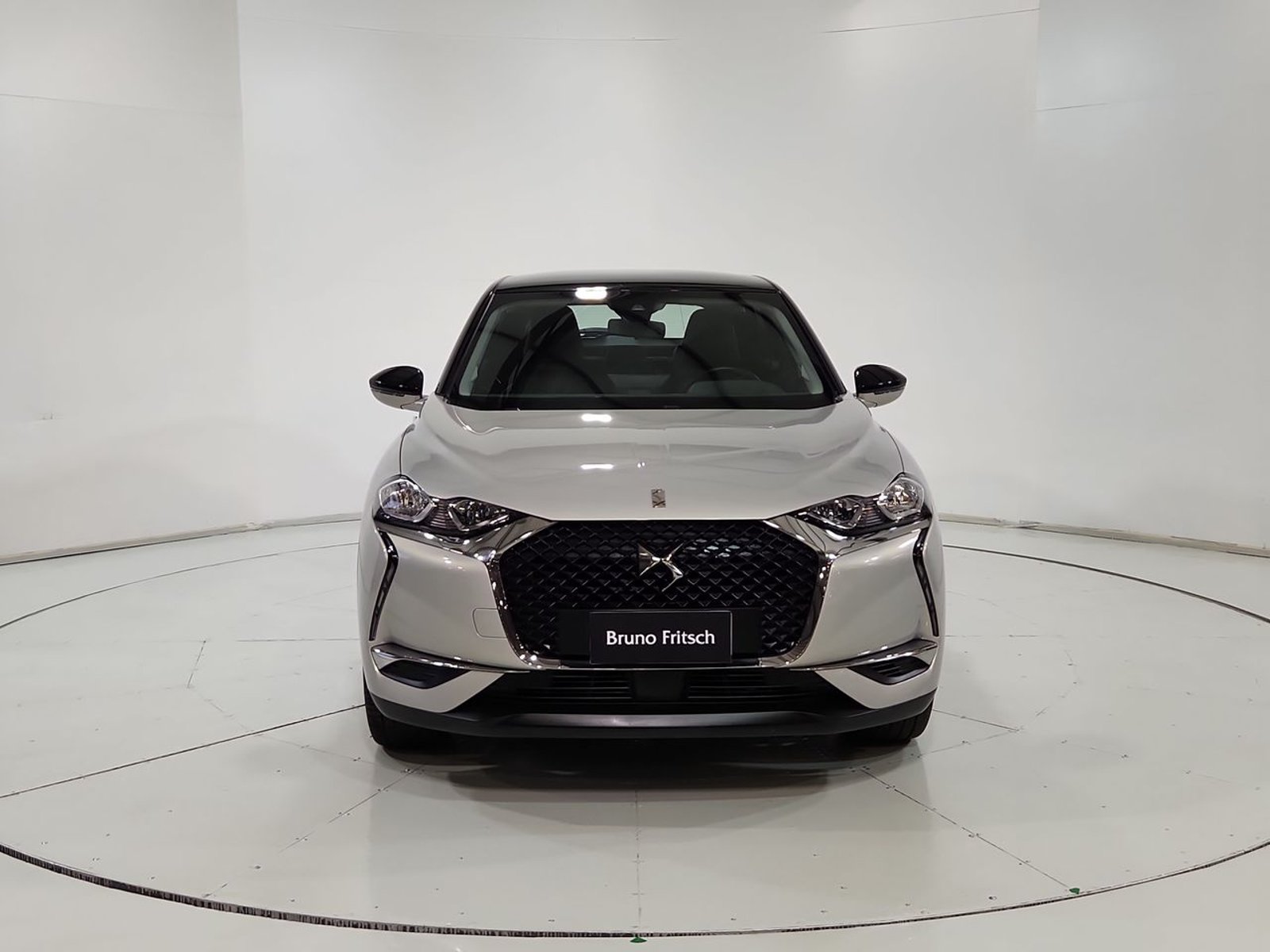 Ds DS3 3 CROSSBACK HDI 1.2 AUT 2023 - Imagen 17 de 20