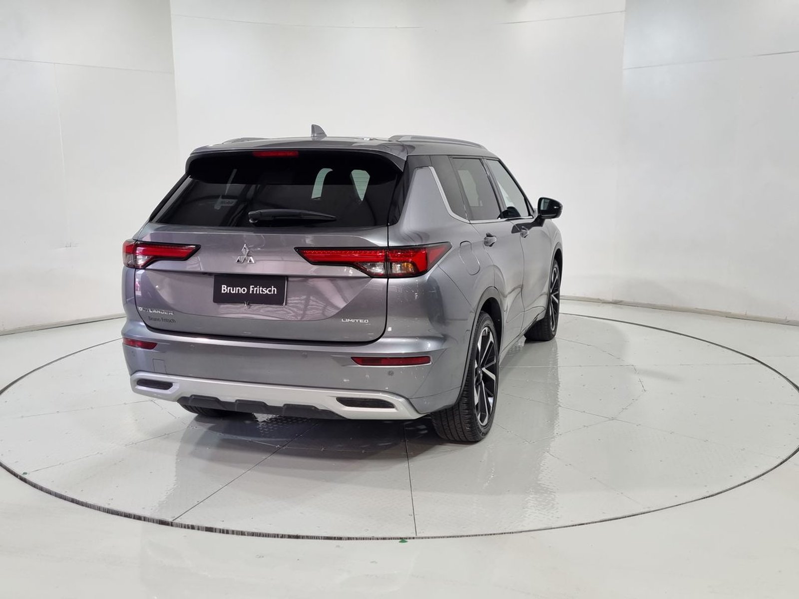 Mitsubishi OUTLANDER GLS LTD 4X4 2.5 AUT 2024 - Imagen 10 de 20