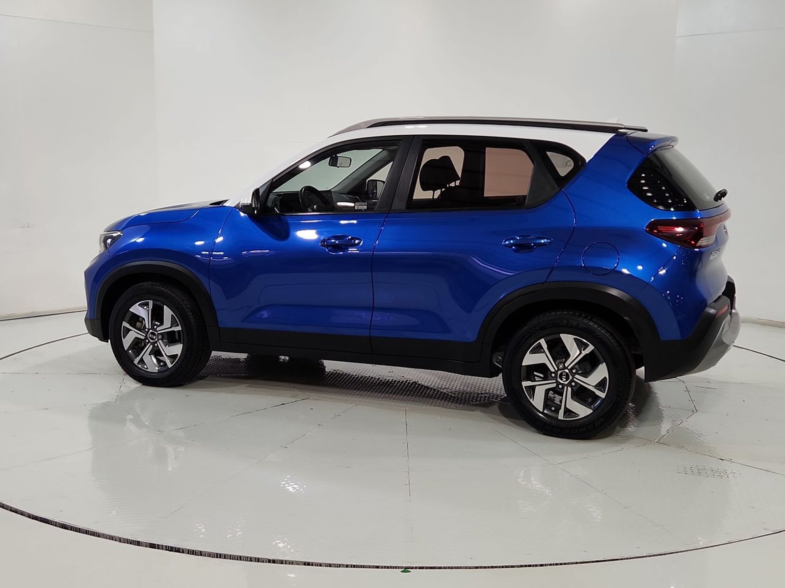 Kia SONET EX 1.5 2021 - Imagen 6 de 20
