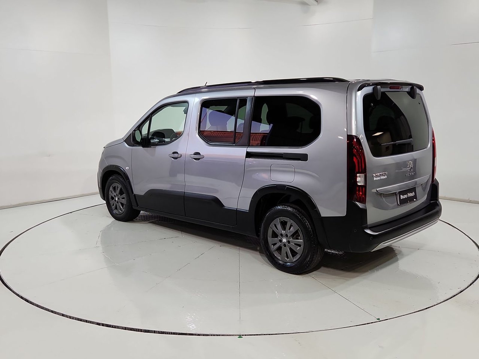 Peugeot RIFTER ALLURE BLUE HDI 4X2 1.5 2024 - Imagen 7 de 20