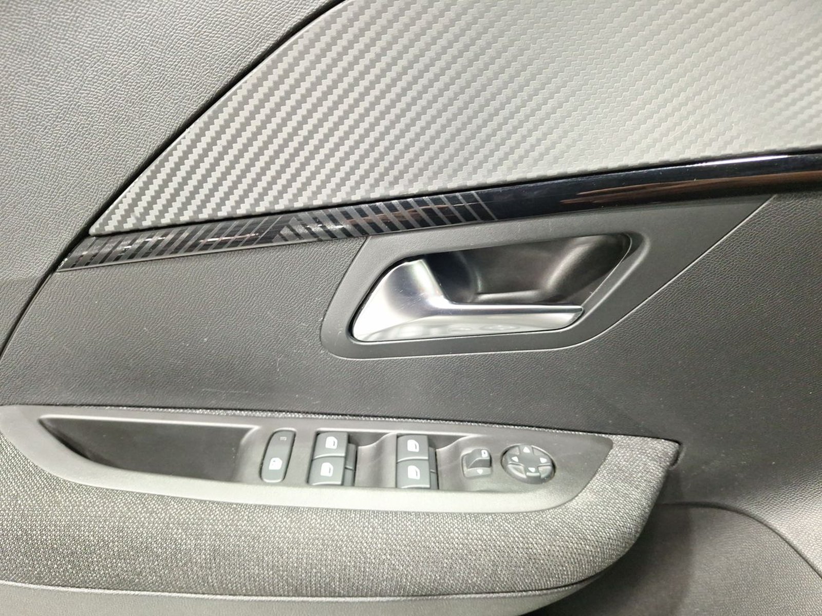 Peugeot 208 PURETECH 100 1.2 2026 - Imagen 16 de 20