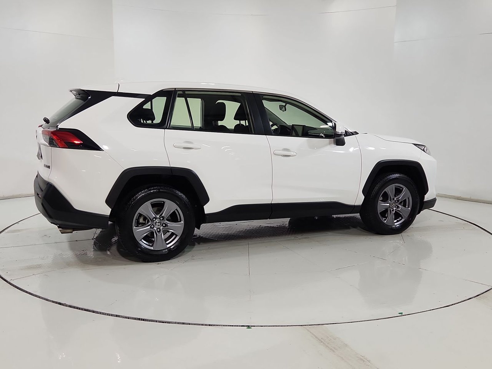 Toyota RAV4 OTTO 2.0 AUT 2023 - Imagen 12 de 20