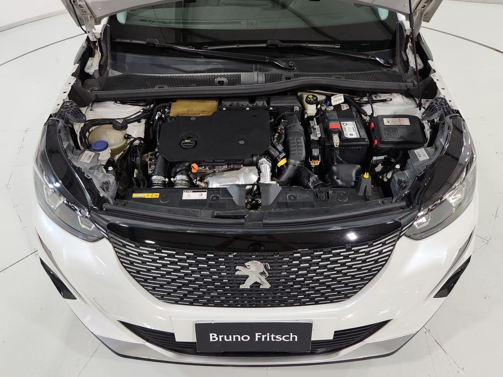 Peugeot 2008 BLUE HDI 130 EAT8 1.5 AUT 2021 - Imagen 19 de 20