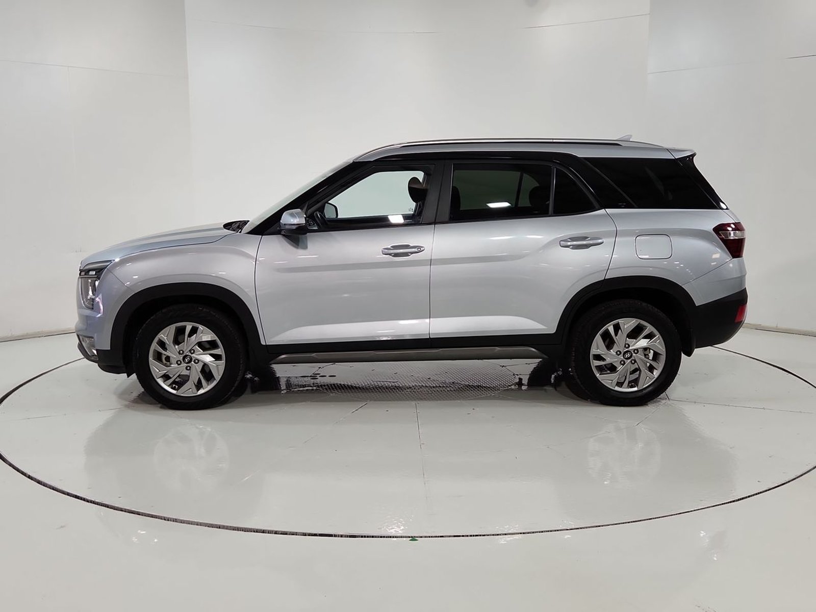 Hyundai CRETA GRAND MPI 2.0 2025 - Imagen 5 de 20
