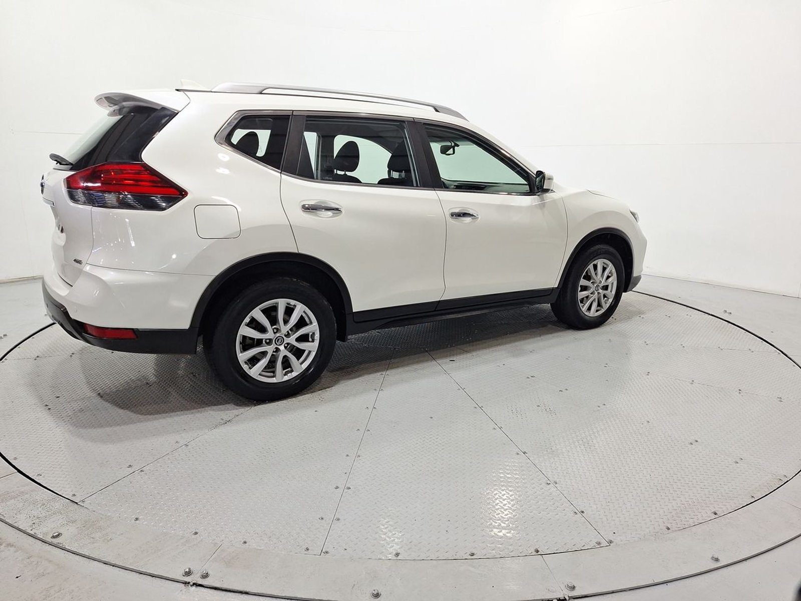 Nissan X-TRAIL NEW X TRAIL SENSE 4WD 2.5 AUT 2020 - Imagen 9 de 20