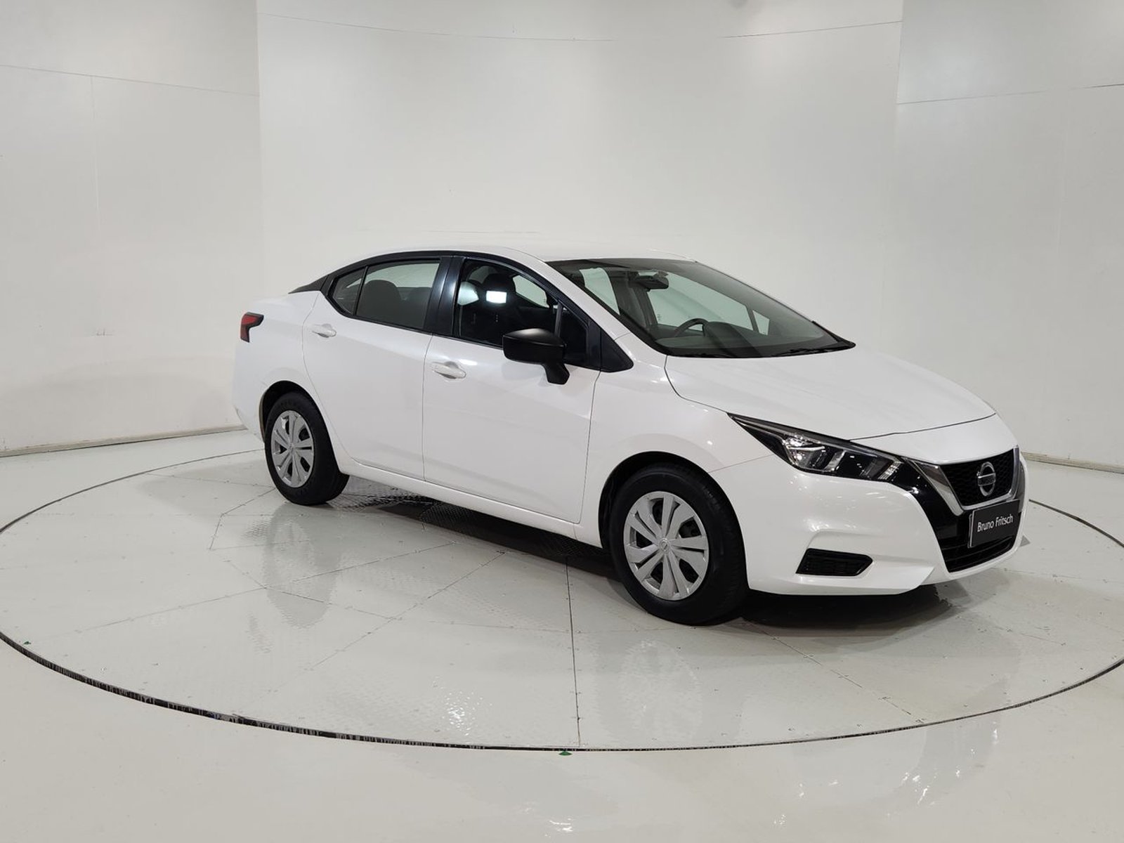 Nissan VERSA MT 1.6 2022 - Imagen 15 de 20