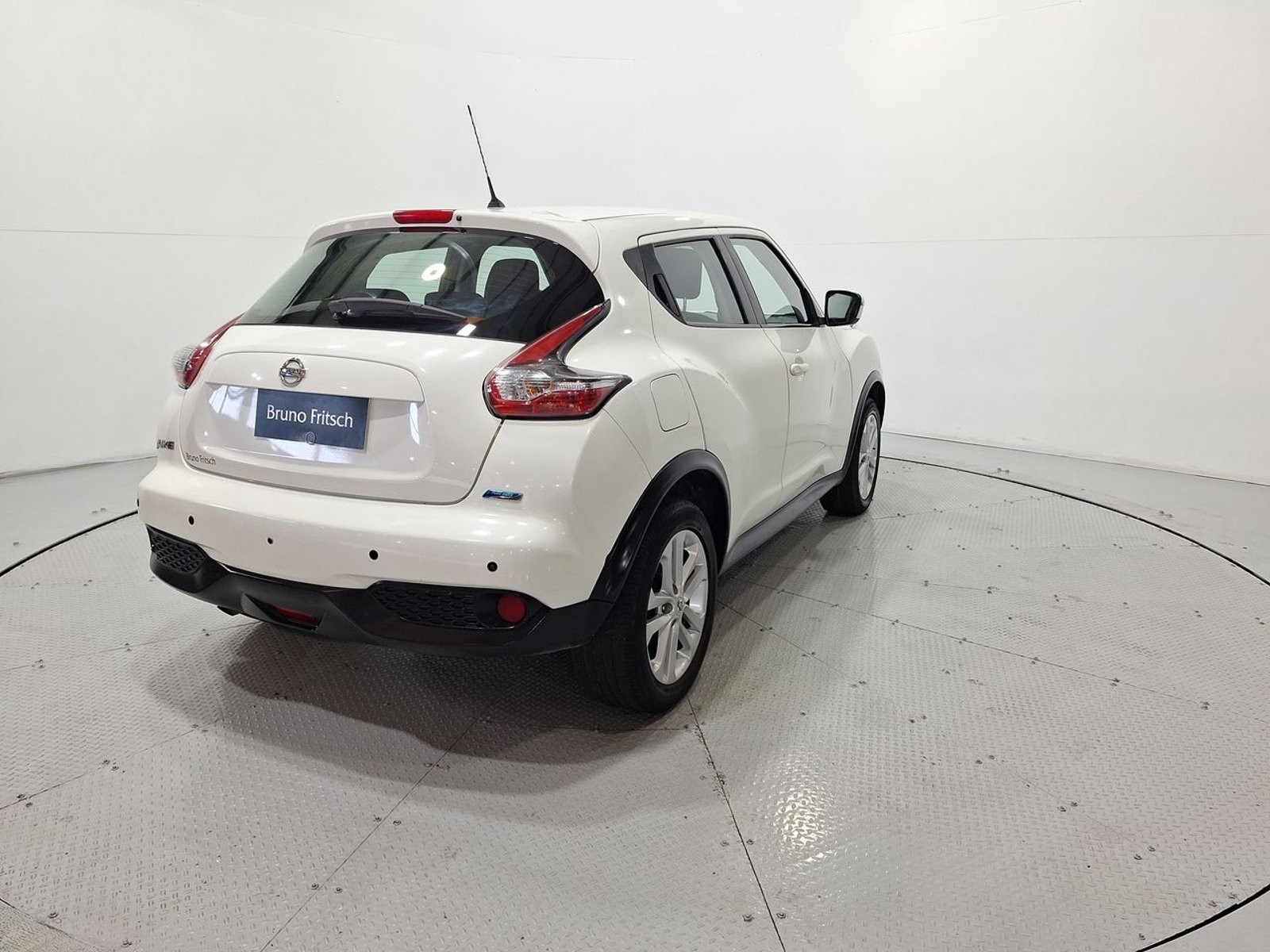 Nissan JUKE SENSE 1.6 AUT 2017 - Imagen 8 de 20