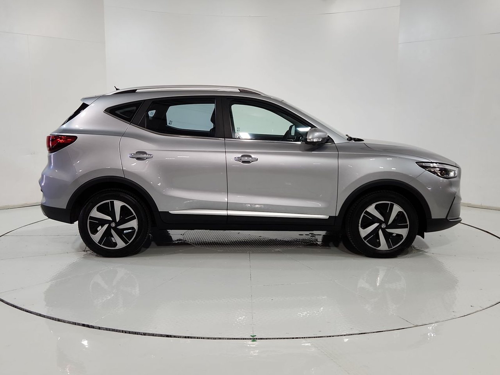 Mg ZS EV 4X2 AUT 2023 - Imagen 13 de 20