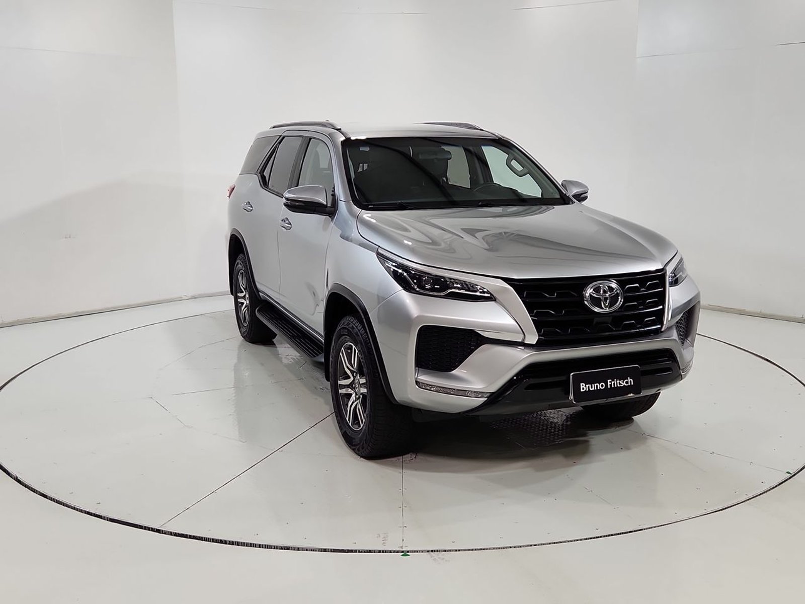 Toyota FORTUNER 2.7 2022 - Imagen 16 de 20