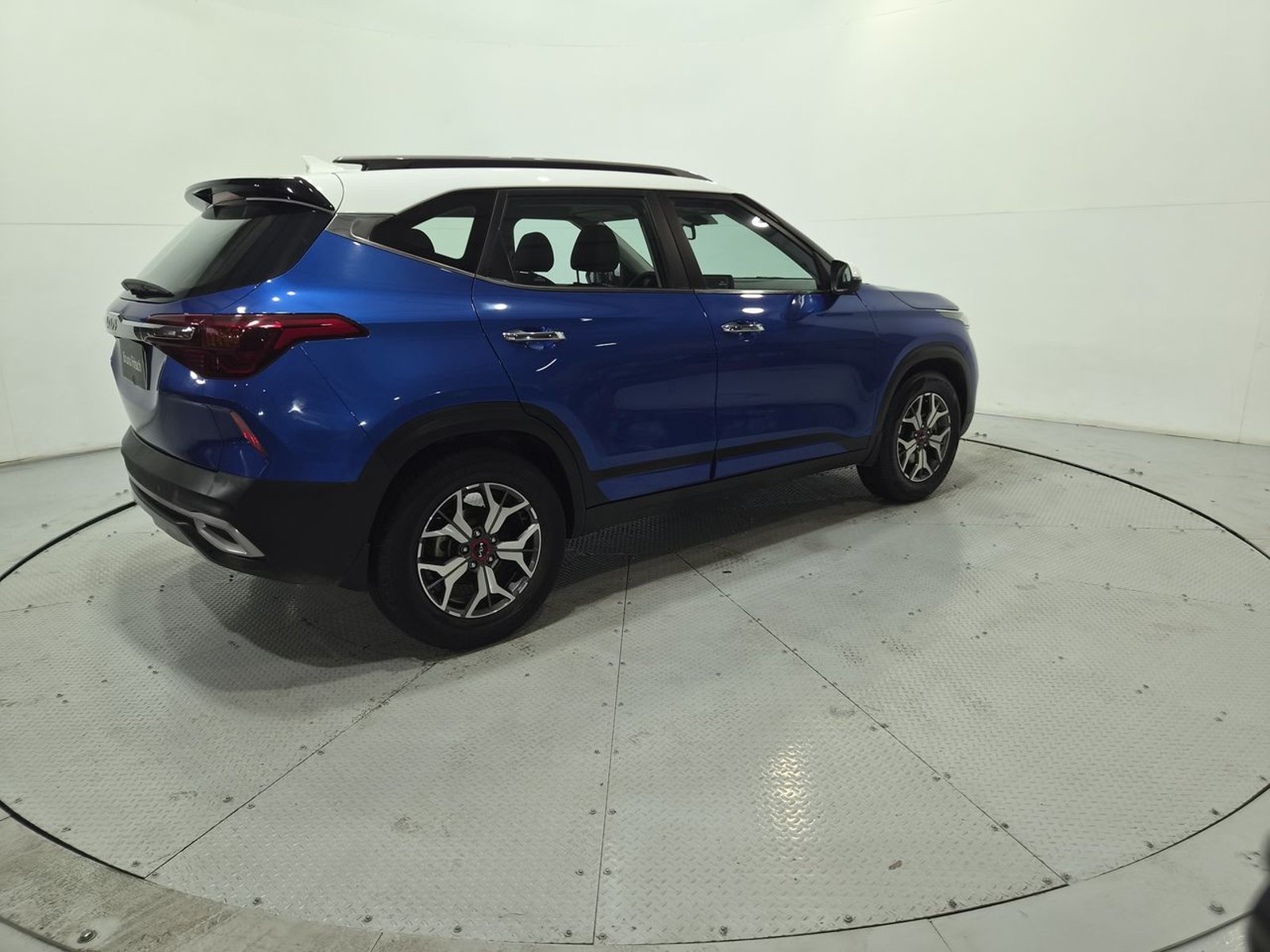 Kia SELTOS MPI 6MT 1.6 2022 - Imagen 9 de 20