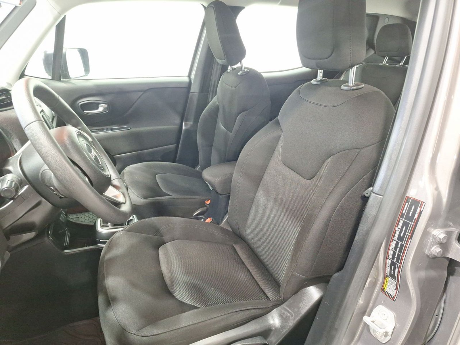 Jeep RENEGADE SPORT 1.7 2021 - Imagen 18 de 20