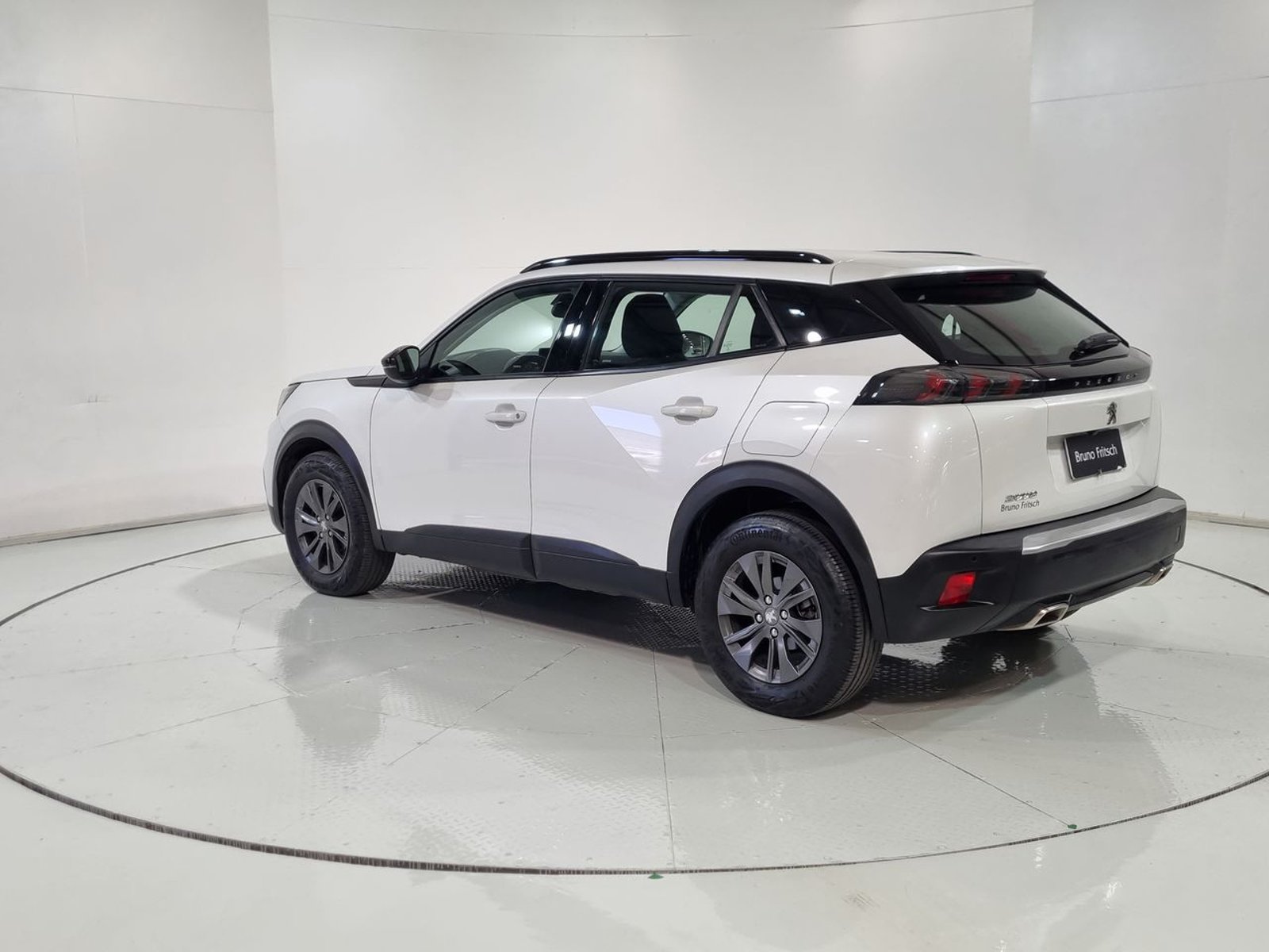 Peugeot 2008 PURETECH 130 1.2 2023 - Imagen 7 de 20