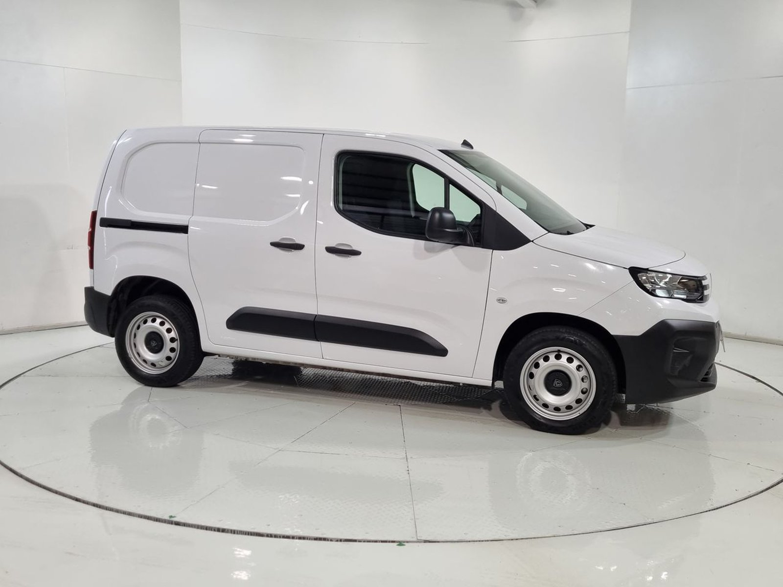 Peugeot PARTNER L1 1.5 2026 - Imagen 14 de 20