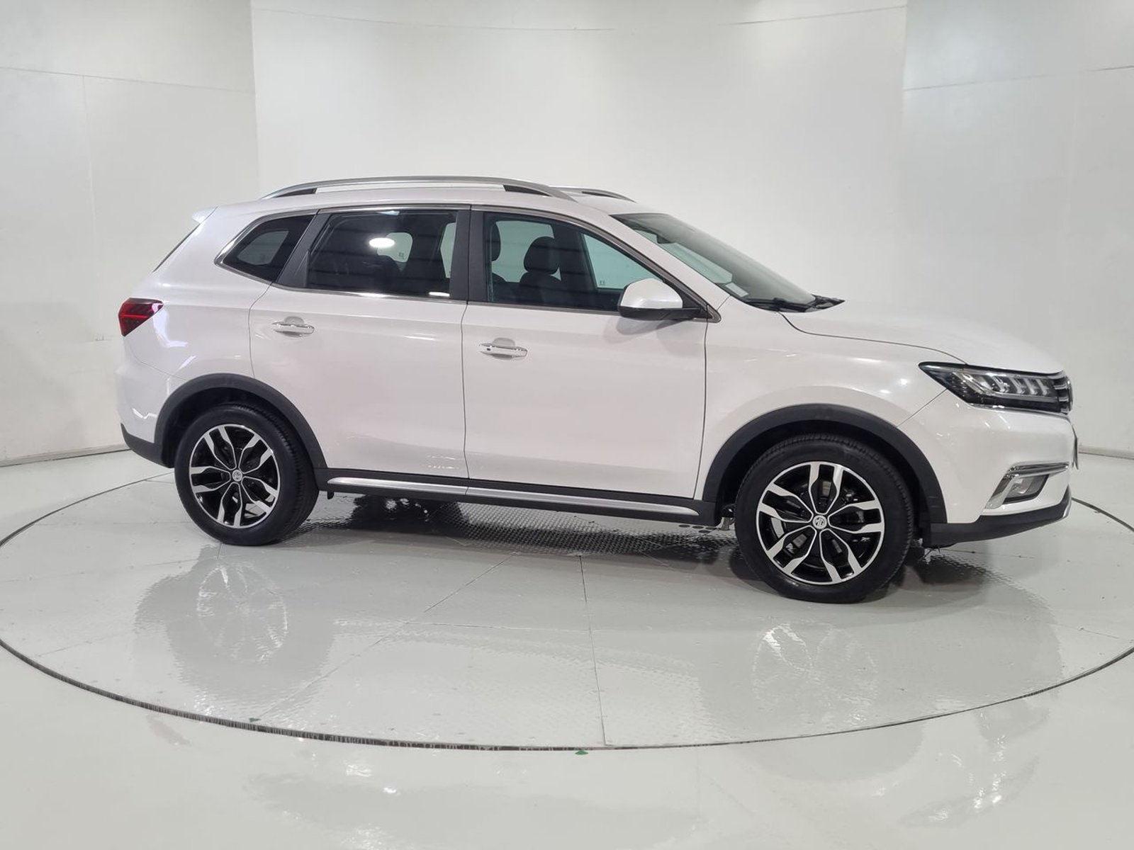Mg RX5 DCT 4X4 2.0 AUT 2020 - Imagen 14 de 20