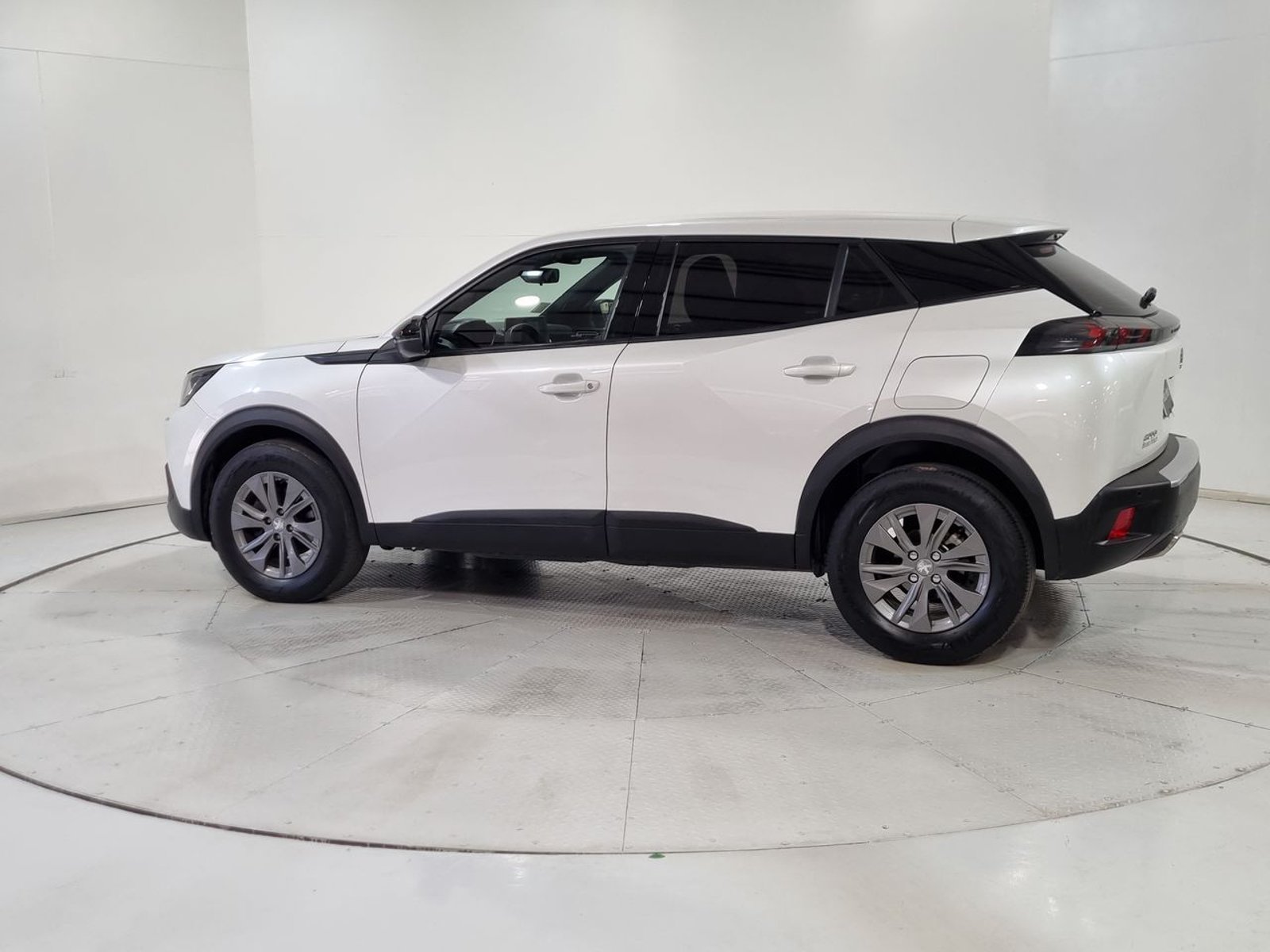 Peugeot 2008 PURETECH 130 4X2 1.2 2023 - Imagen 6 de 20
