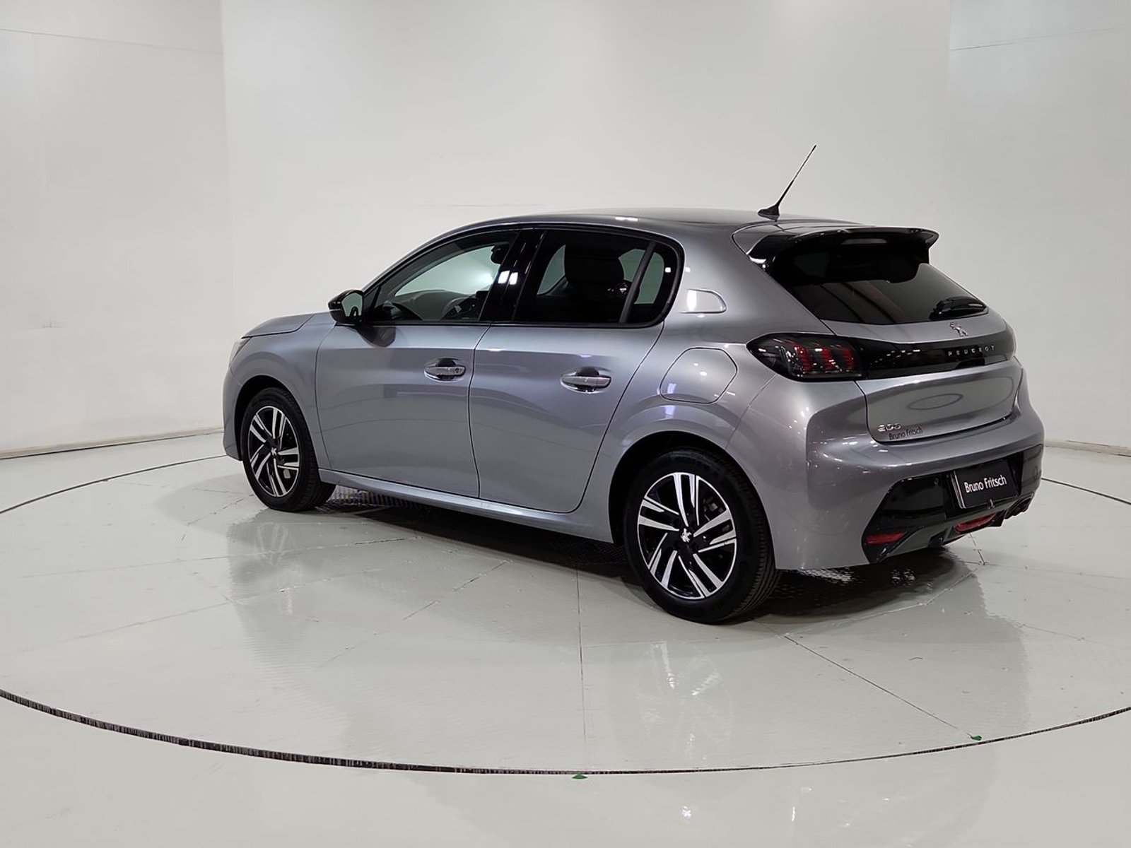 Peugeot 208 PURETECH 130 EAT8 1.2 AUT 2023 - Imagen 7 de 20