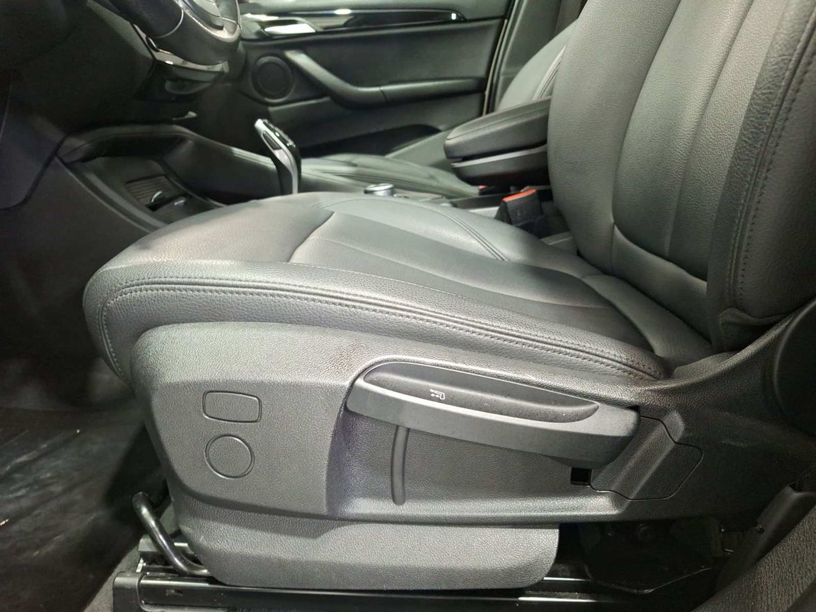 Bmw X1 SDRIVE 20I 2.0 AUT 2019 - Imagen 17 de 20