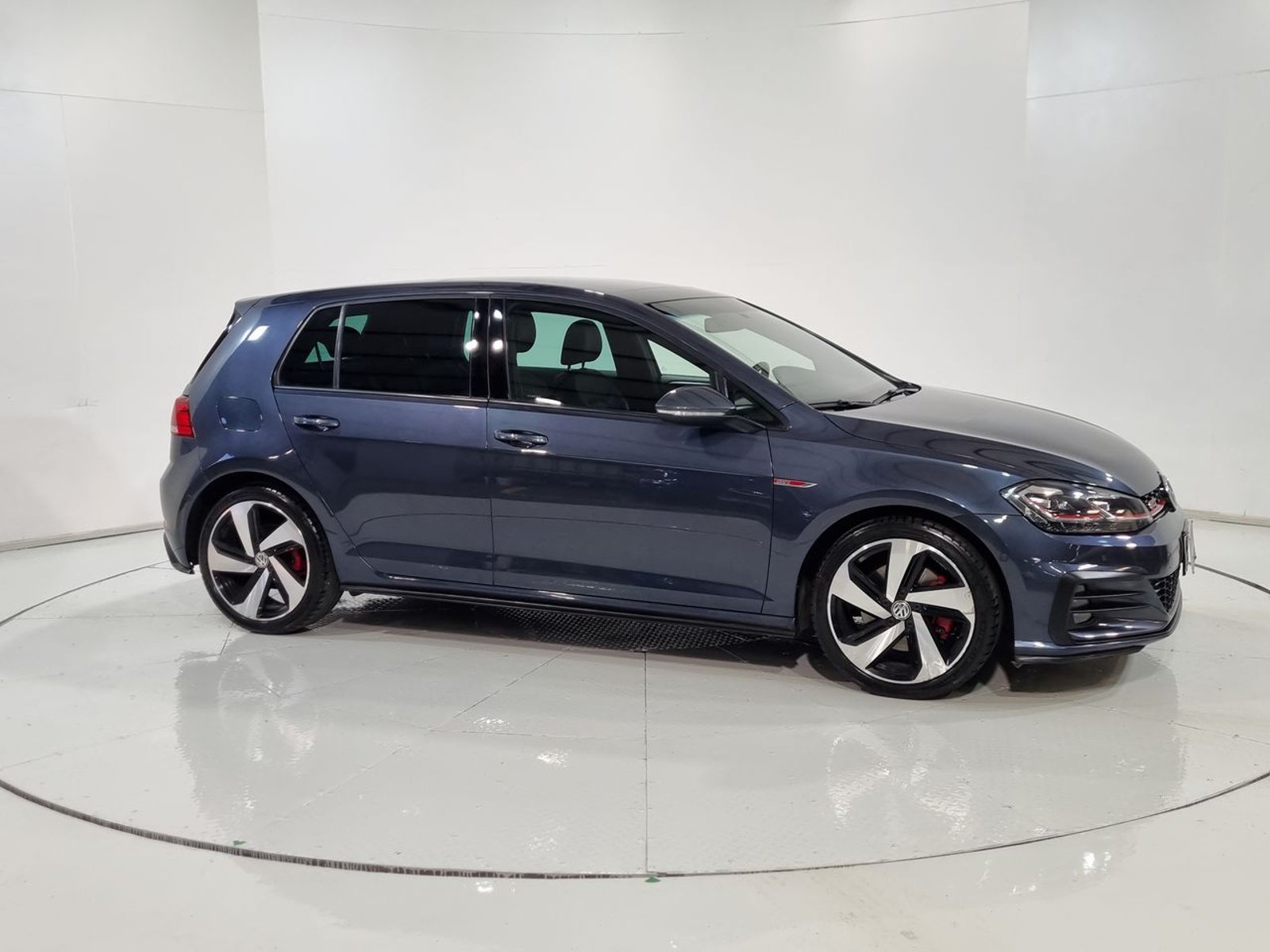 Volkswagen GOLF GTI 2.0 AUT 2018 - Imagen 14 de 20