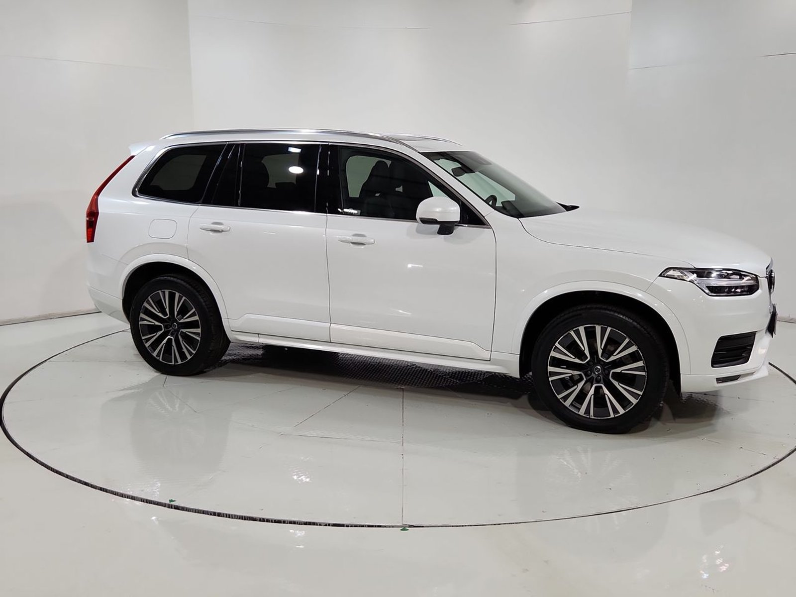 Volvo XC90 II B6 4X4 2.0 AUT 2022 - Imagen 14 de 20