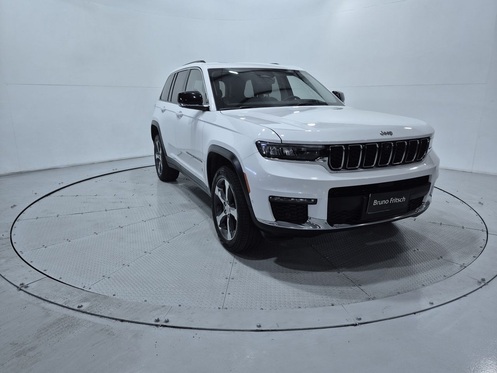 Jeep GRAND CHEROKEE LIMITED 4X4 3.6 AT 2024 - Imagen 12 de 20