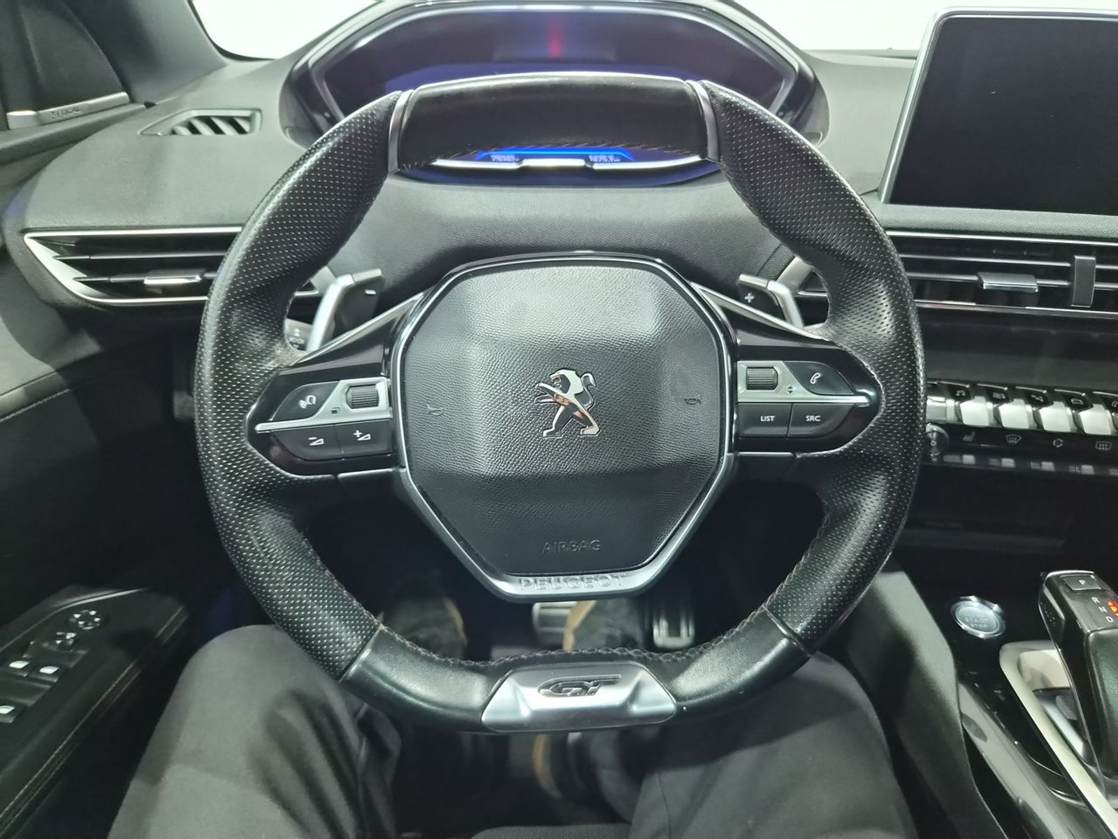 Peugeot 3008 GT BLUEHDI 2.0 AUT 2020 - Imagen 19 de 20