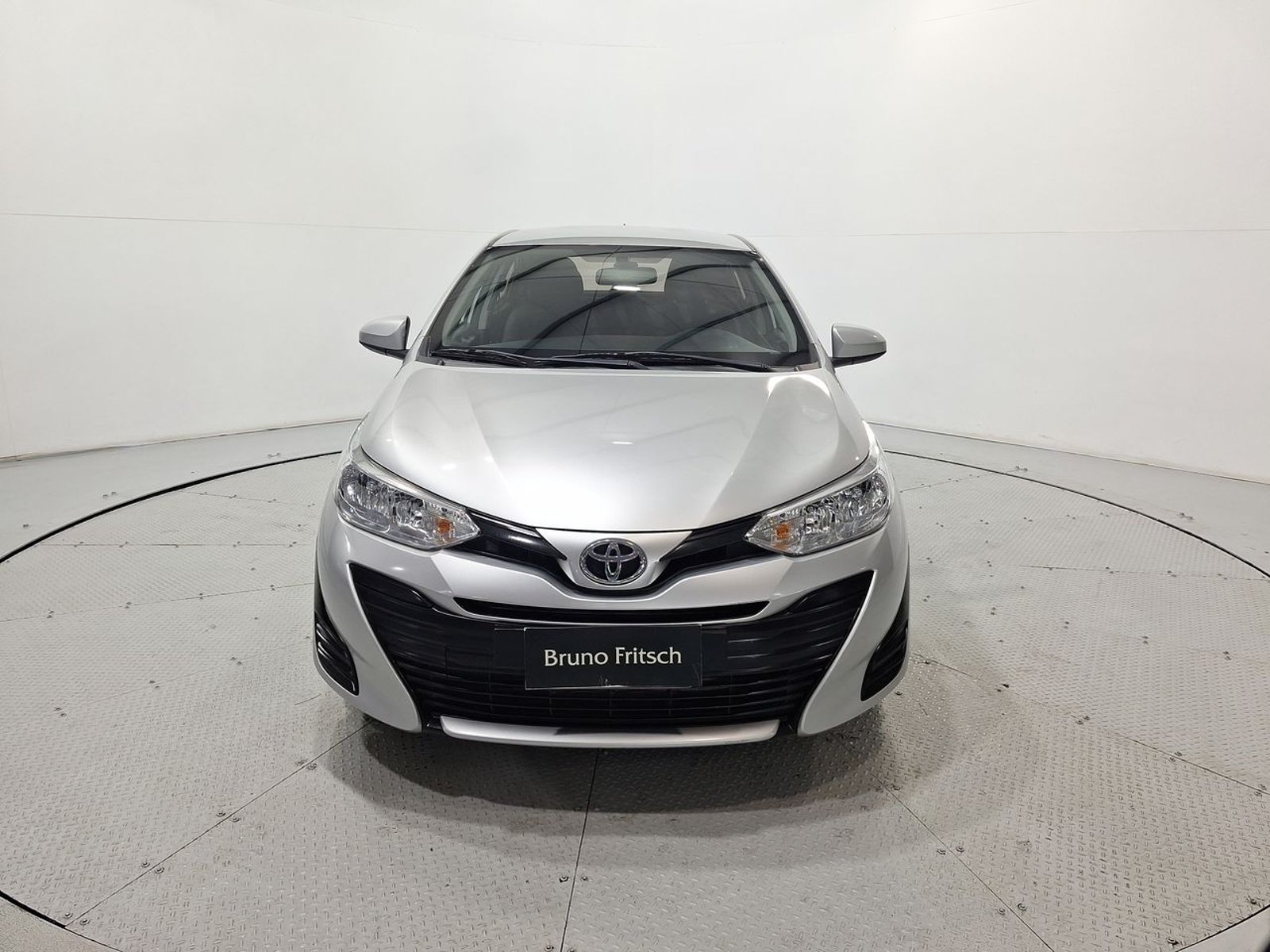 Toyota YARIS GLI 1.5 AUT 2020 - Imagen 13 de 20