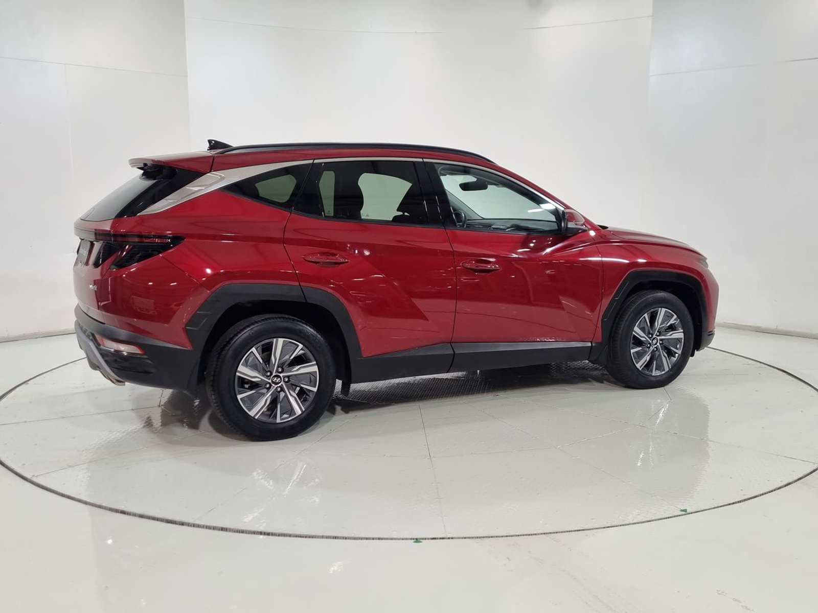 Hyundai TUCSON NX4 GDI 1.6 AUT 2024 - Imagen 12 de 20