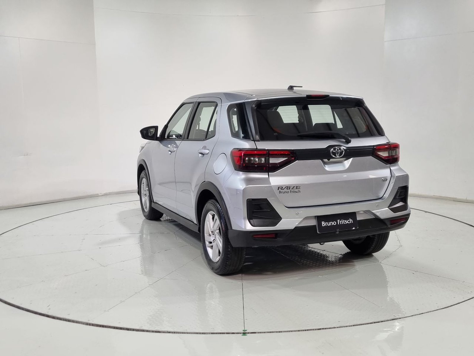 Toyota RAIZE CVT 1.2 AUT 2023 - Imagen 8 de 20