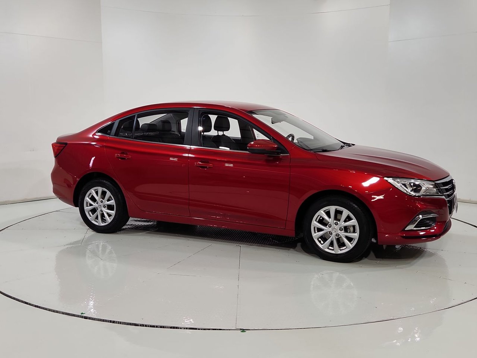 Mg 5  1.5L MT 2025 - Imagen 14 de 20