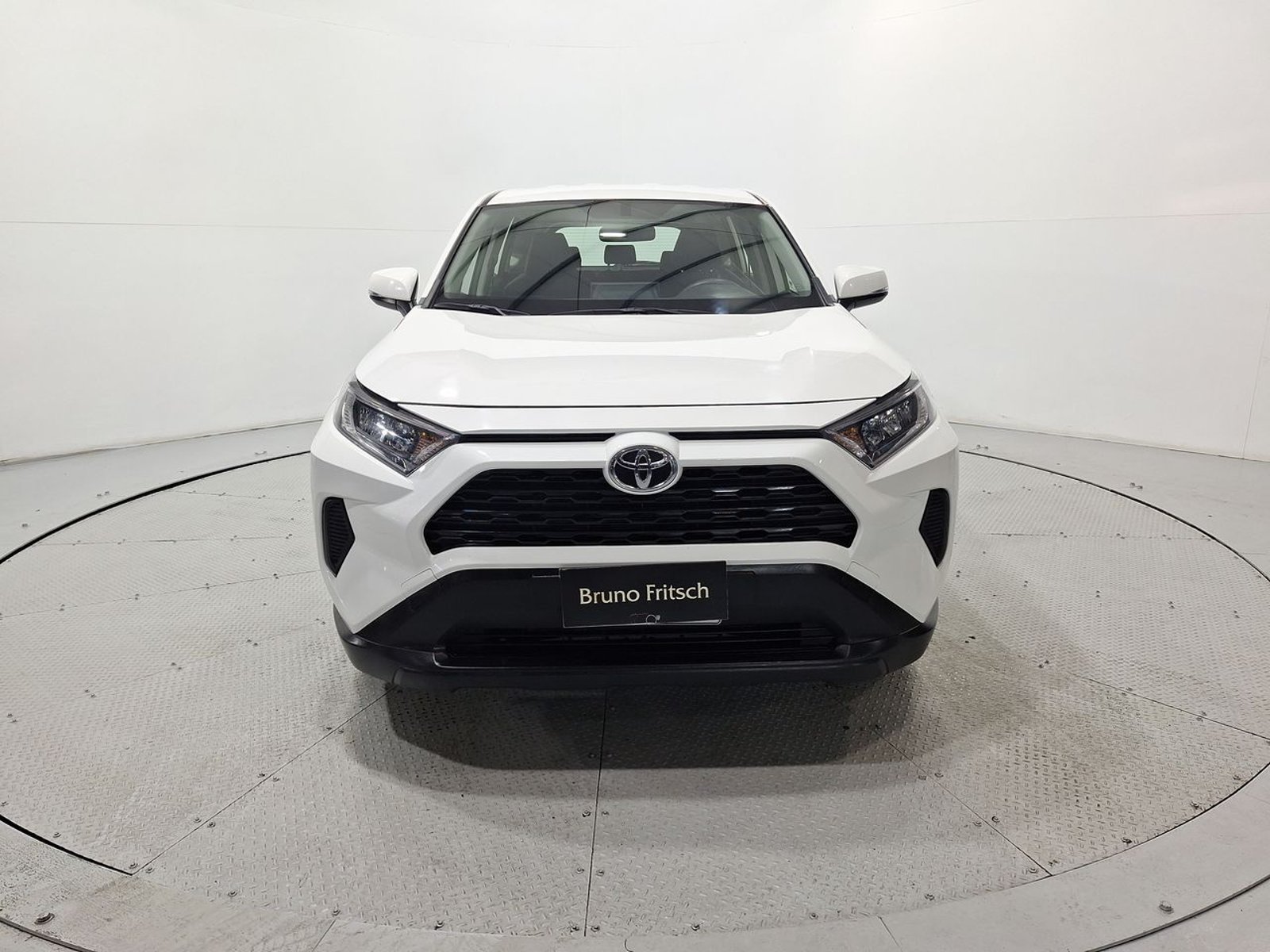 Toyota RAV4 4X2 2.0 AUT 2025 - Imagen 13 de 20