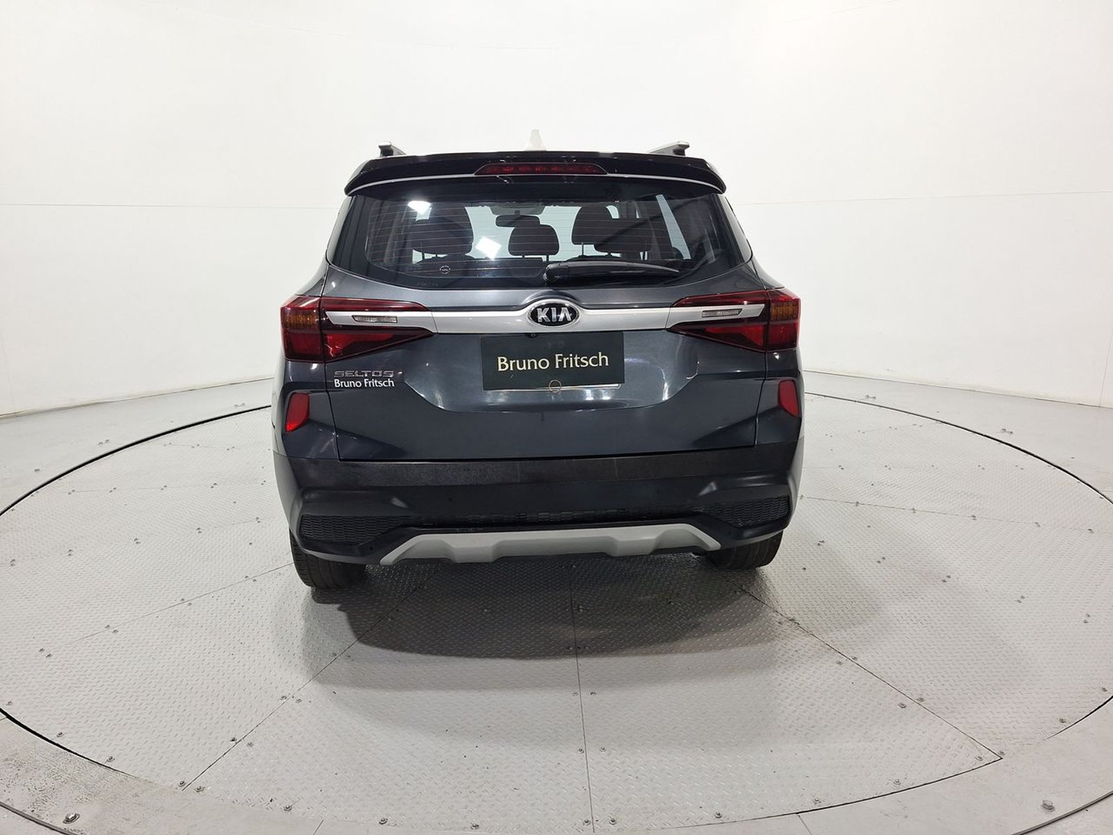 Kia SELTOS MPI 6MT 1.6 2020 - Imagen 7 de 20