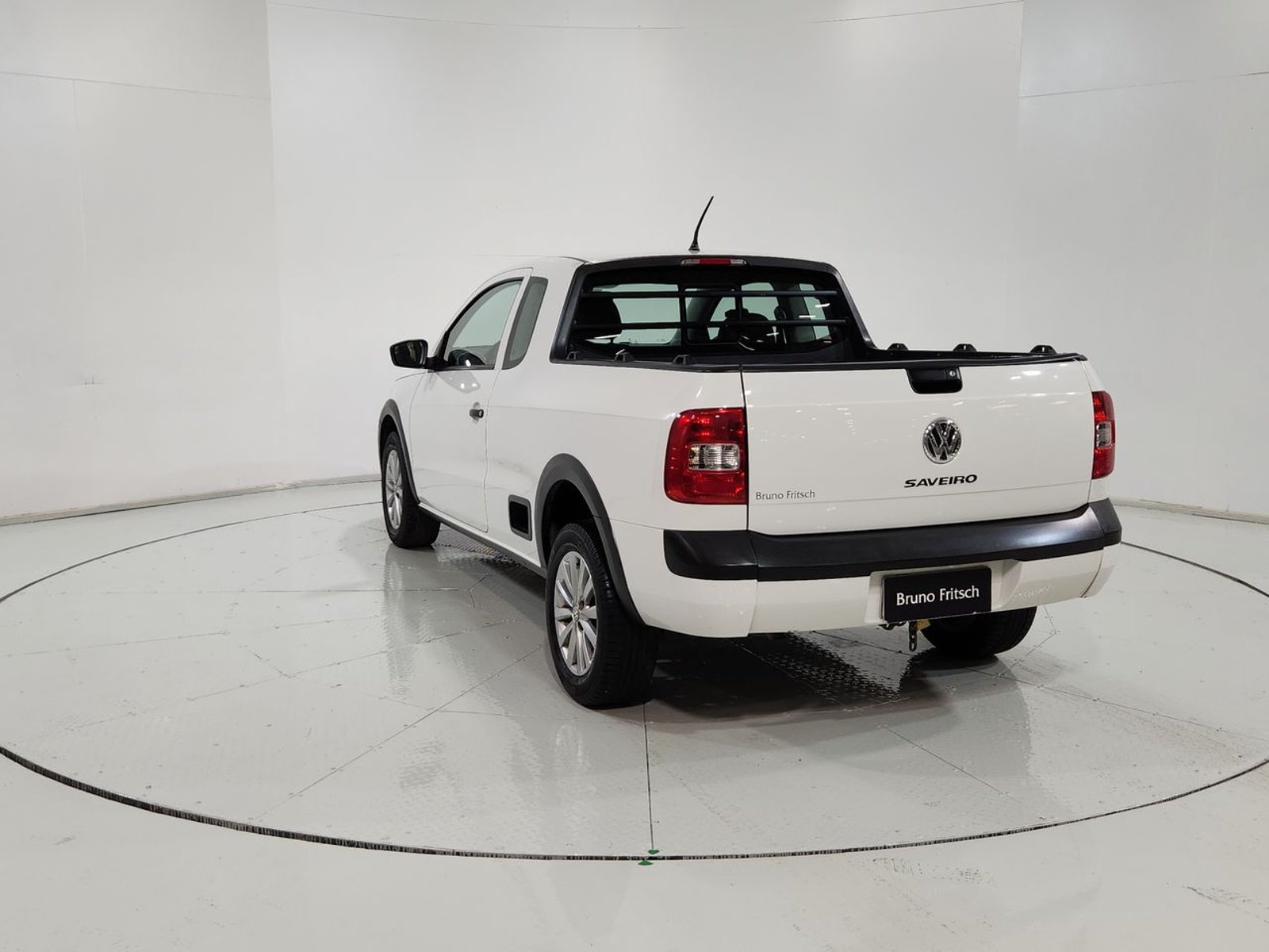 Volkswagen SAVEIRO CONFORT 1.6 2016 - Imagen 8 de 20