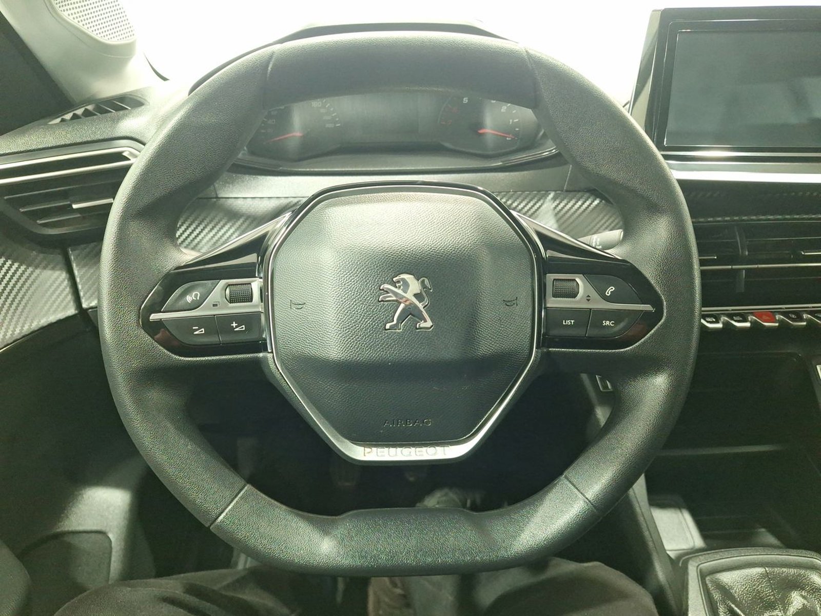 Peugeot 208 STYLE PURETECH 75 1.2 2024 - Imagen 19 de 20