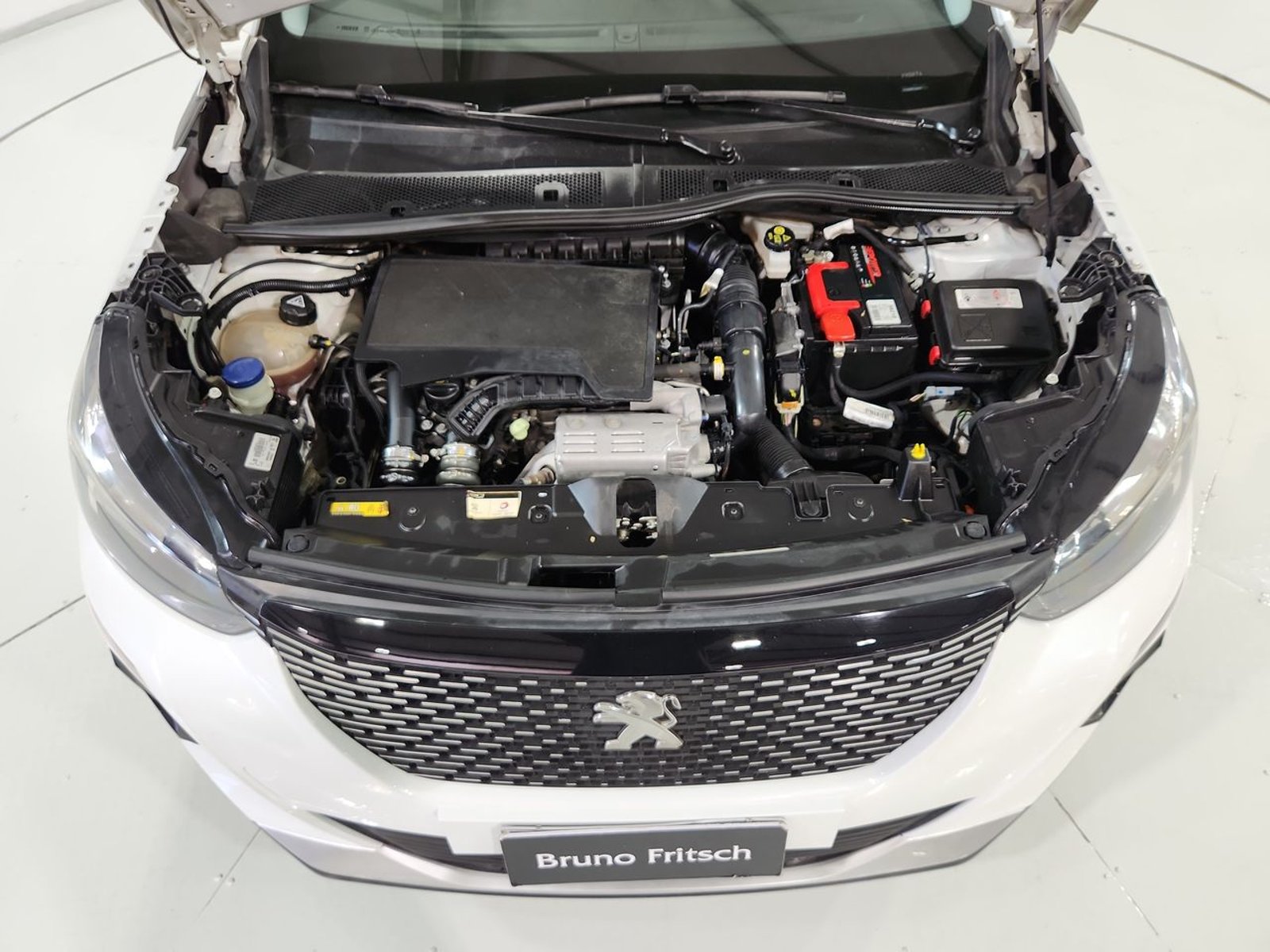 Peugeot 2008 ALLURE 1.2 2021 - Imagen 19 de 20