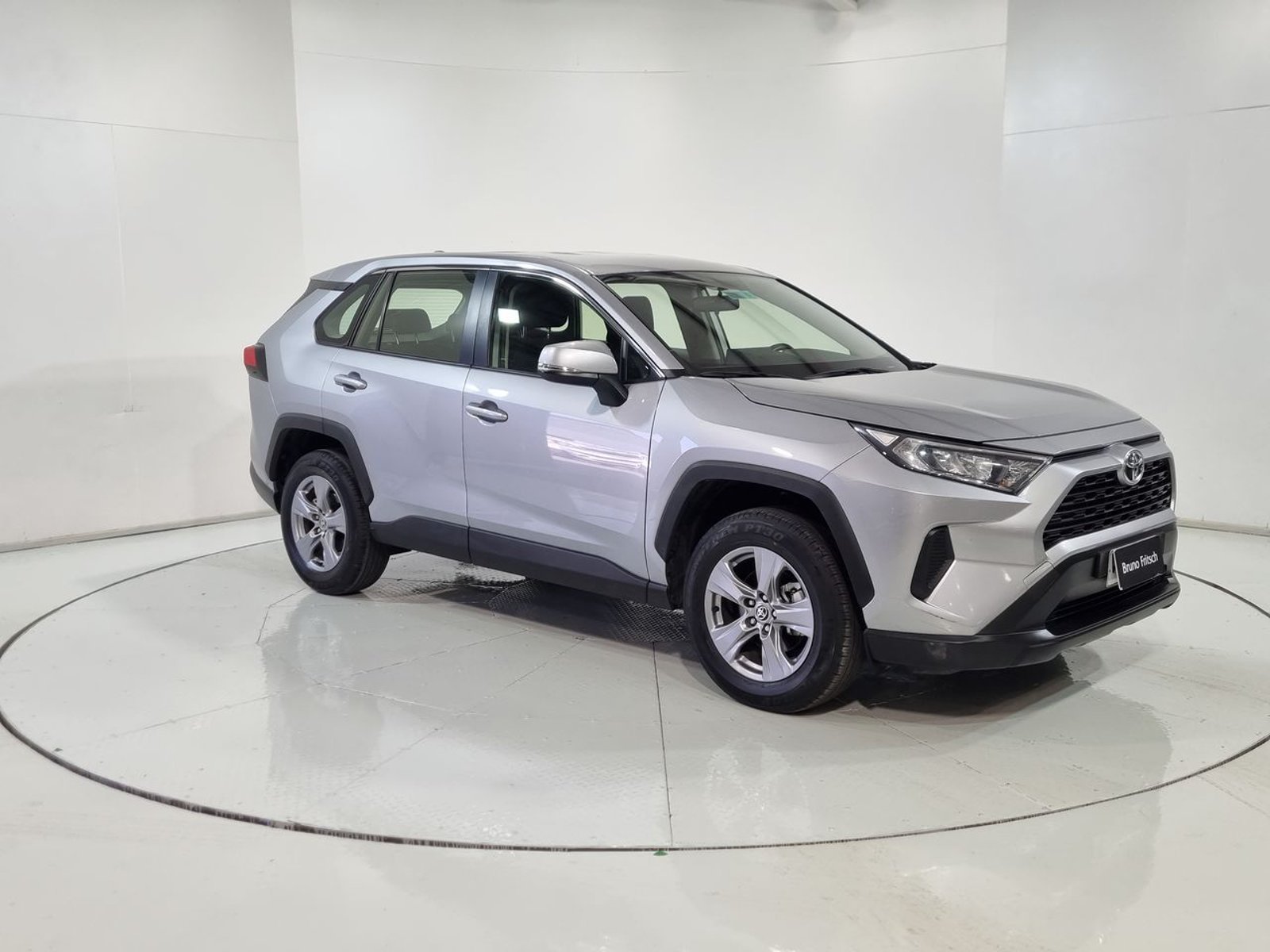 Toyota RAV4 4X2 2.0 AT 2026 - Imagen 15 de 20