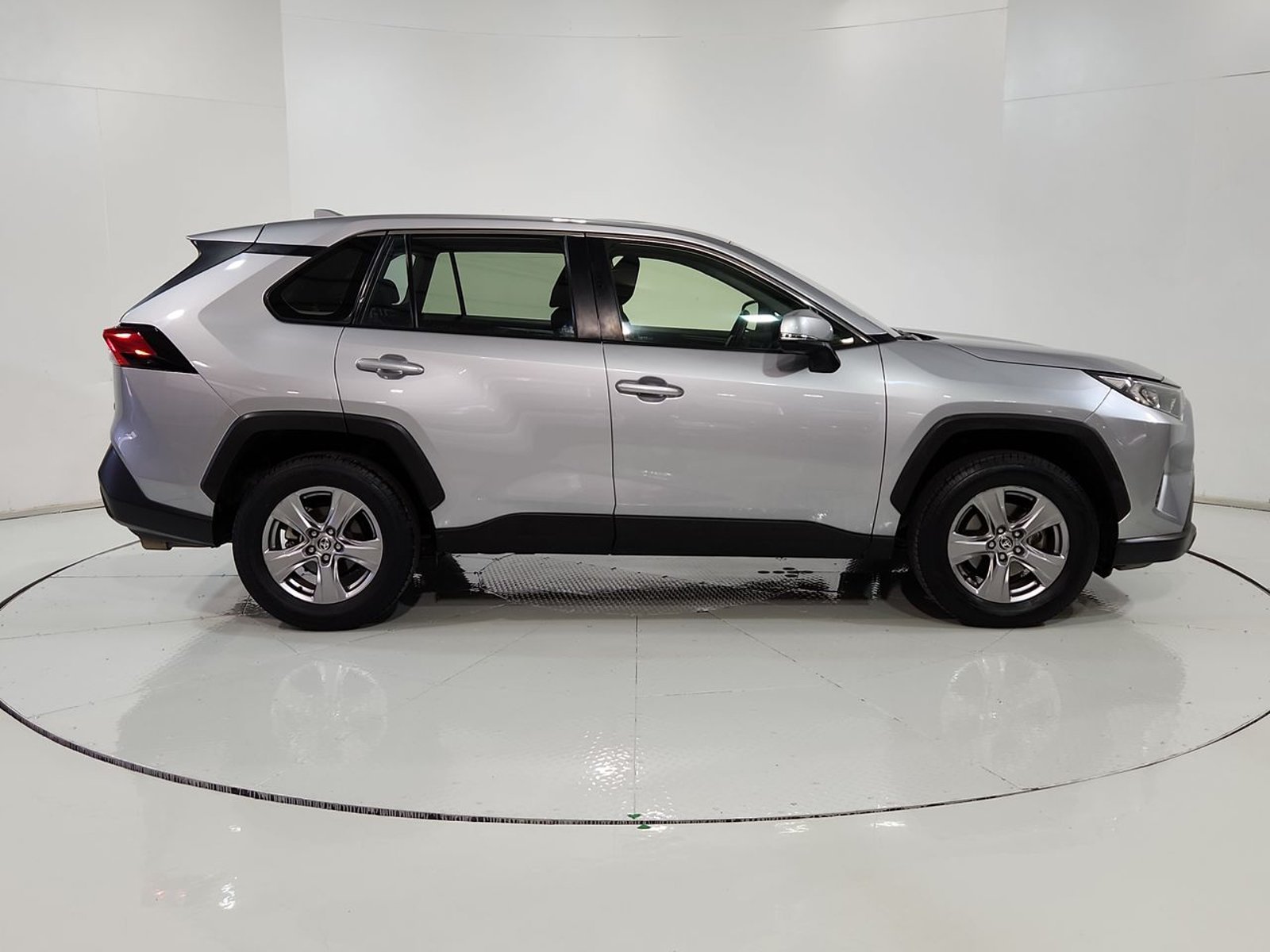 Toyota RAV4 OTTO 2.0 AUT 2022 - Imagen 13 de 20