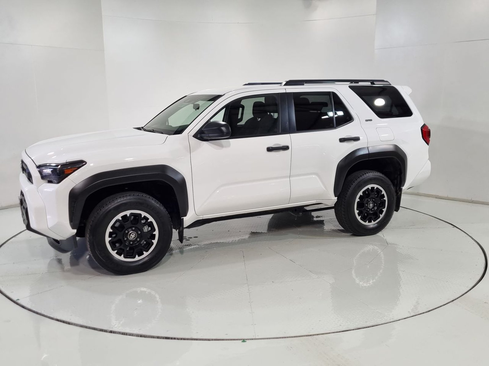 Toyota 4RUNNER 4X4 2.4 AUT 2026 - Imagen 4 de 20