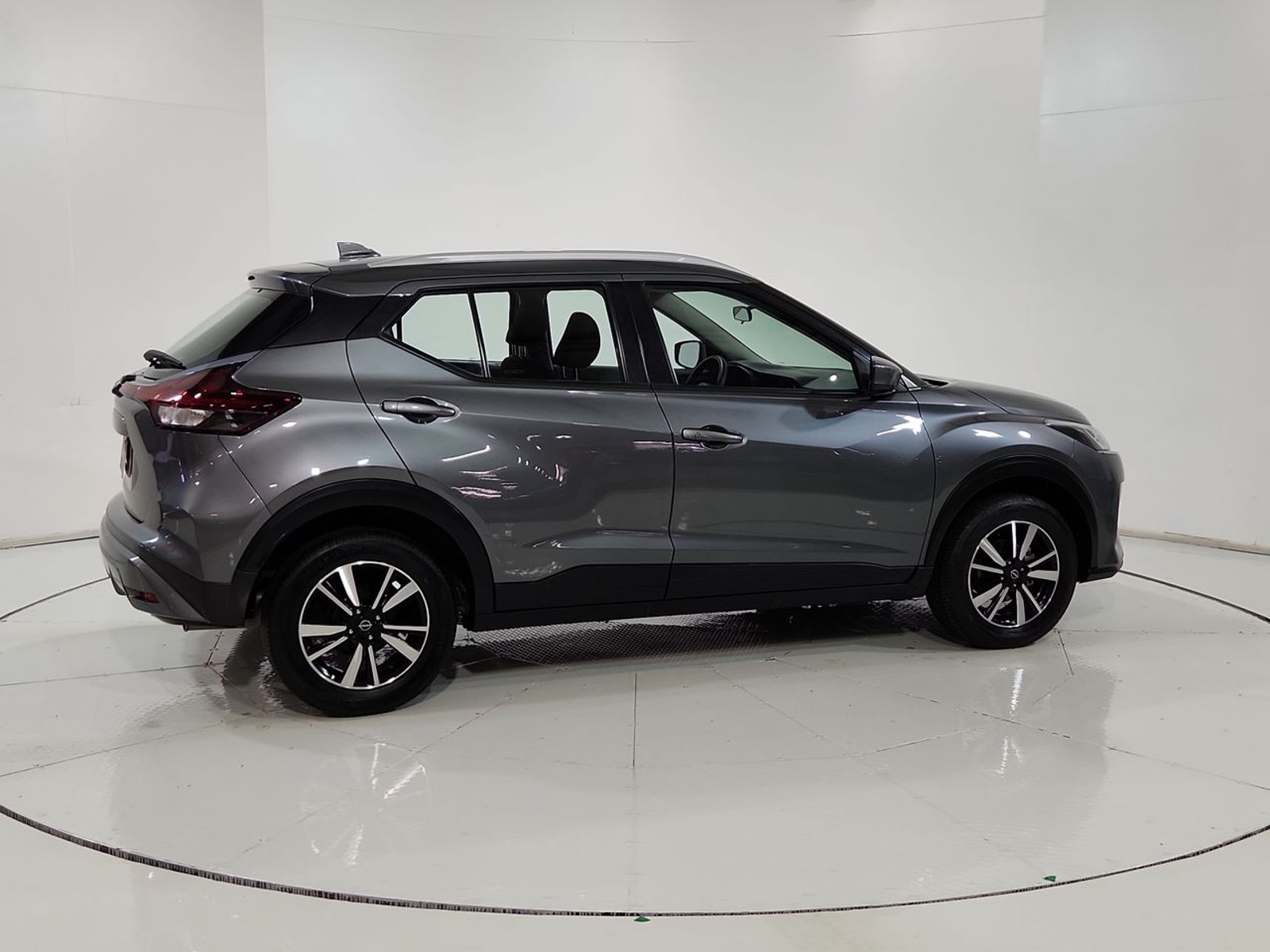 Nissan KICKS 1.6 2022 - Imagen 12 de 20