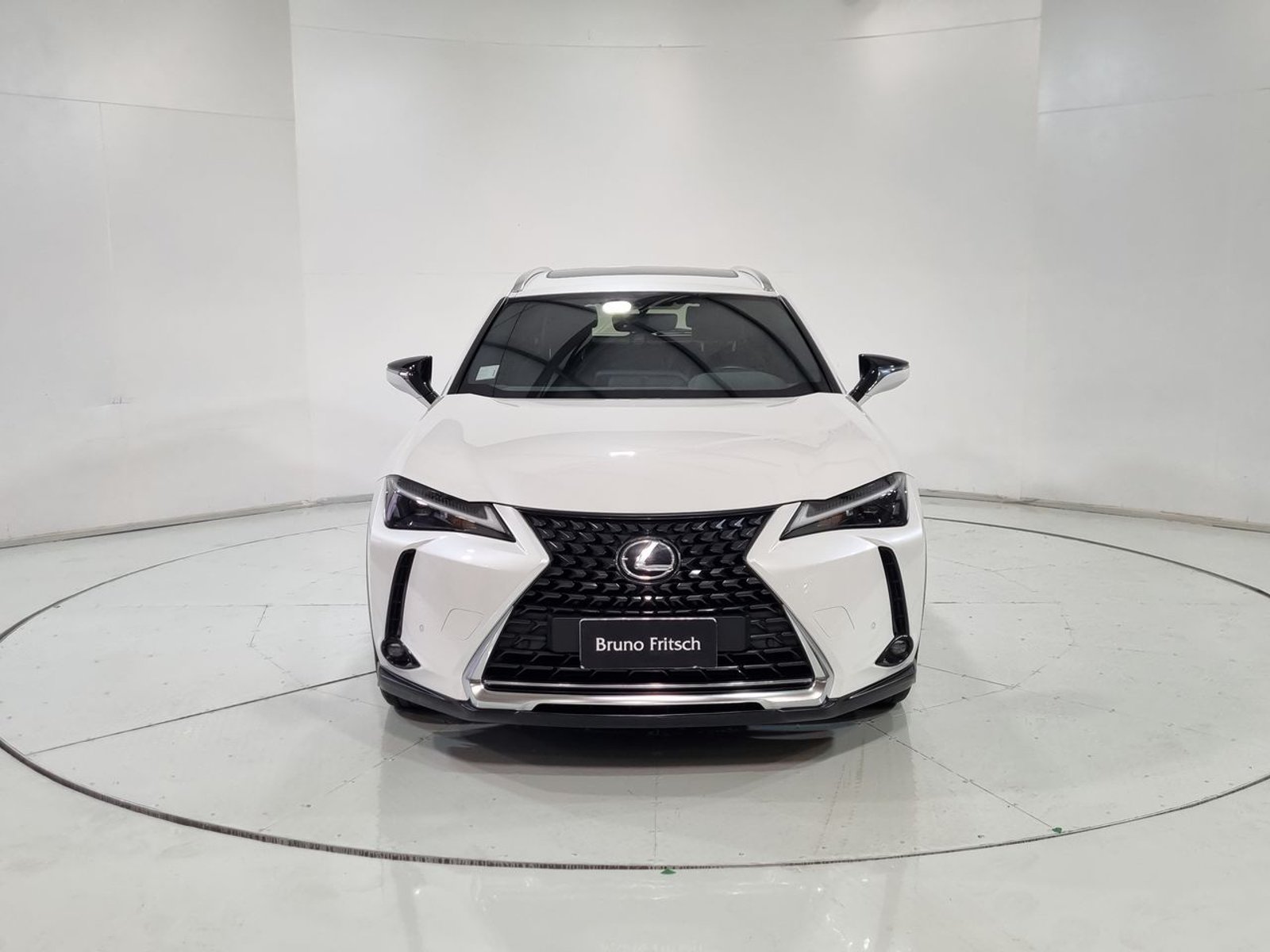 Lexus UX250H 2.0 AUT 2023 - Imagen 17 de 20