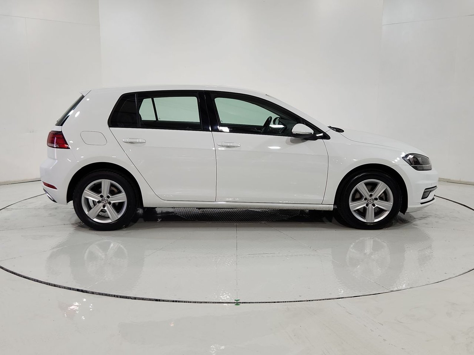 Volkswagen GOLF 1.6 AUT 2018 - Imagen 13 de 20