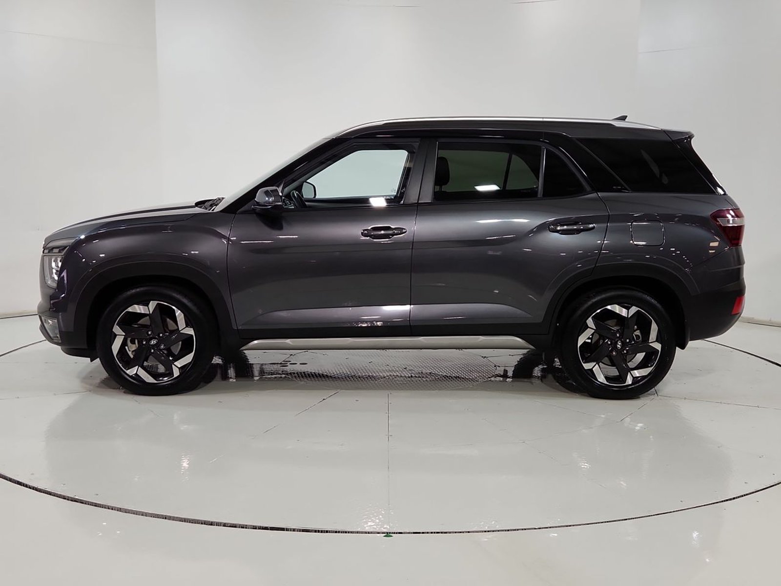 Hyundai CRETA GRAND MPI 2.0 AUT 2022 - Imagen 5 de 20