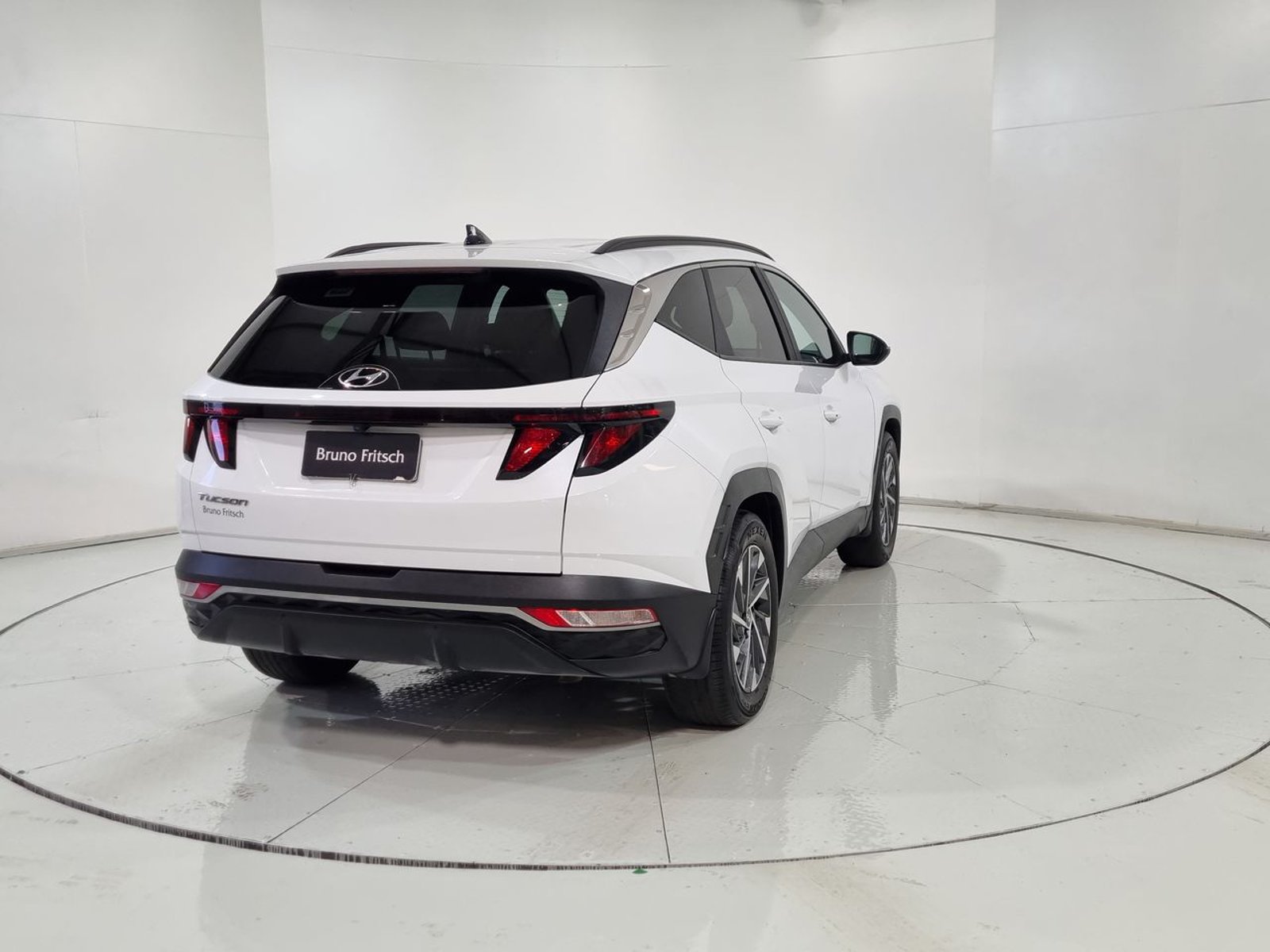 Hyundai TUCSON NX4 2.0 AUT 2024 - Imagen 10 de 20