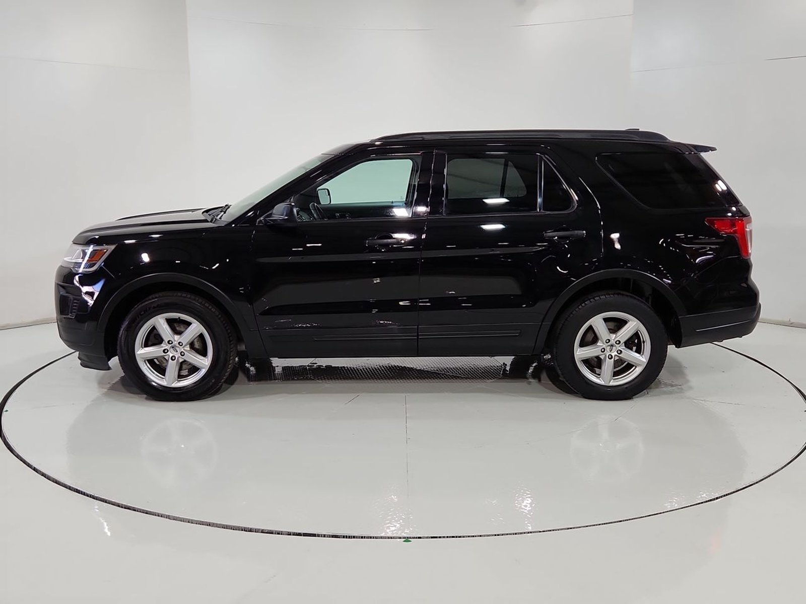 Ford EXPLORER ECOBOOST 2.3 AUT 2019 - Imagen 5 de 20
