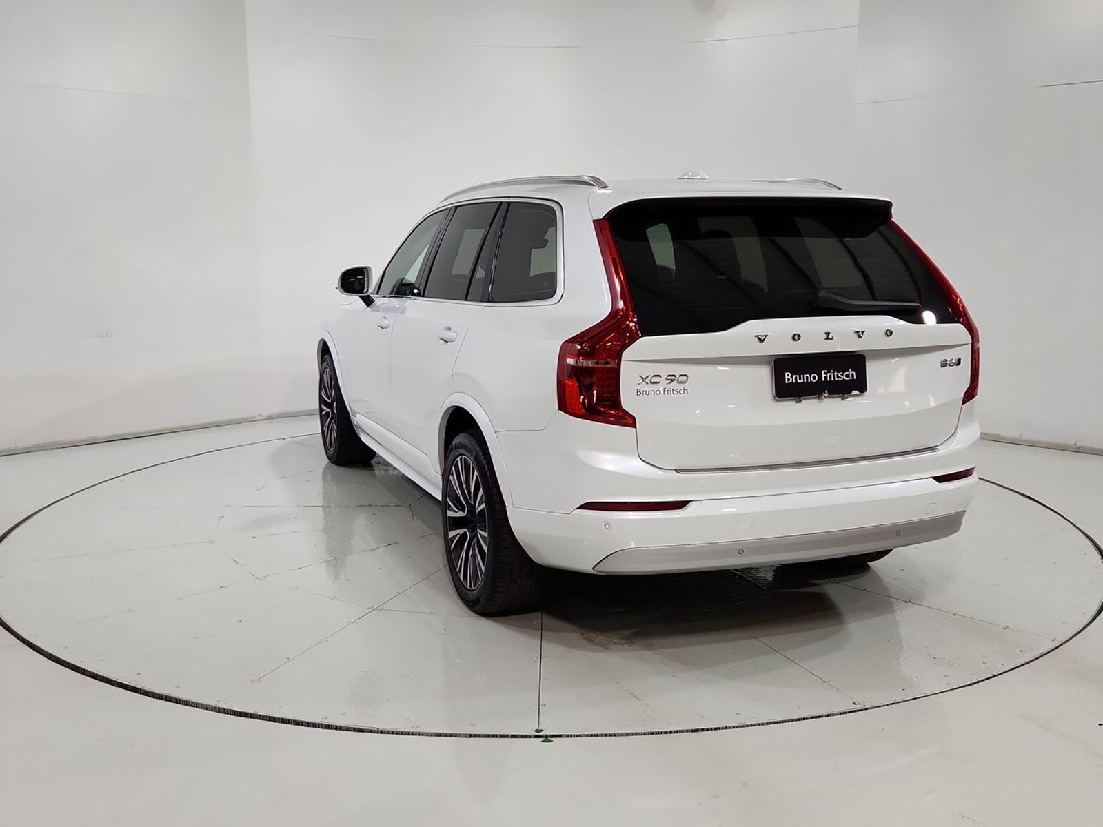 Volvo XC90 II B6 4X4 2.0 AUT 2022 - Imagen 8 de 20